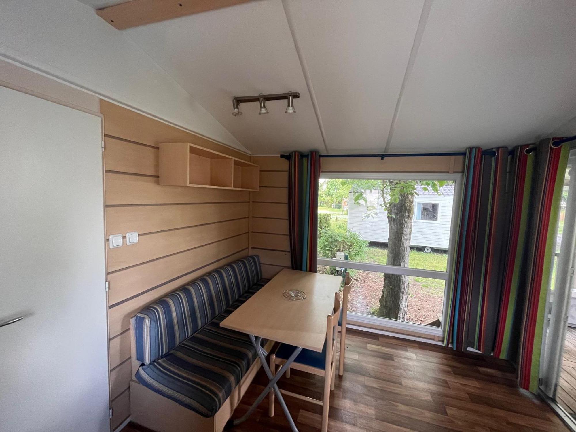 Les Pinots D'Alsace - 3 Bungalows Climatises Avec Tv - Proche Europa Park Boofzheim Exteriör bild